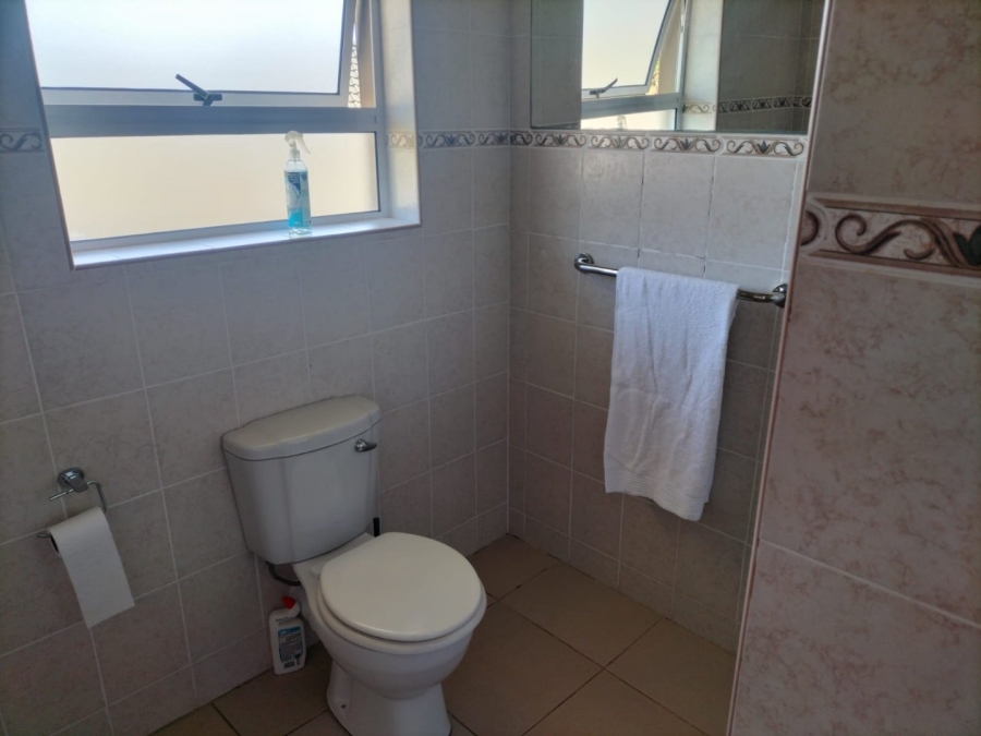 To Let  Bedroom Property for Rent in Forest Downs Eastern Cape
